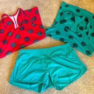 Nike Women’s RazorBack Tops/Shorts